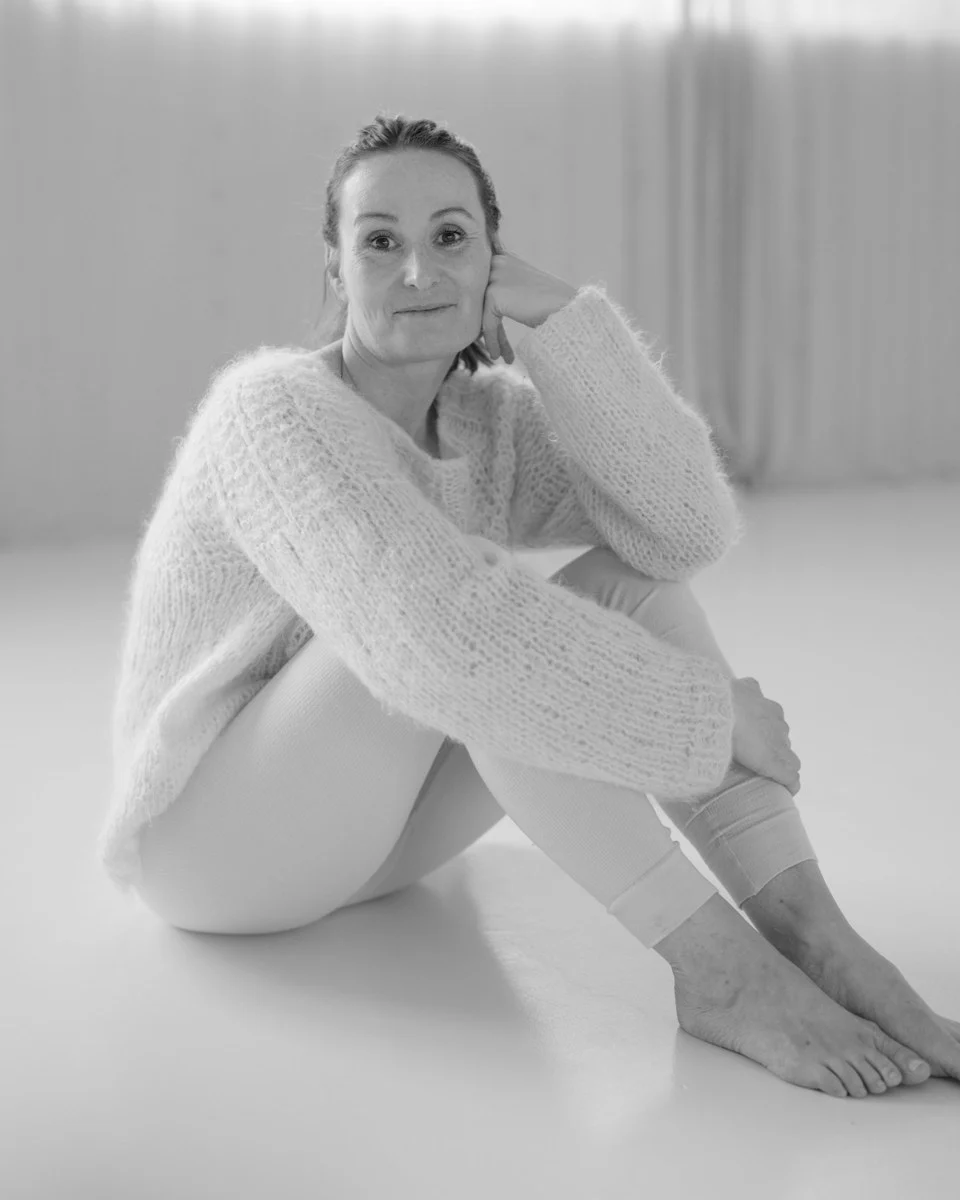 Portræt af Vicky Olivia, lægeeksamineret hormonterapeut
